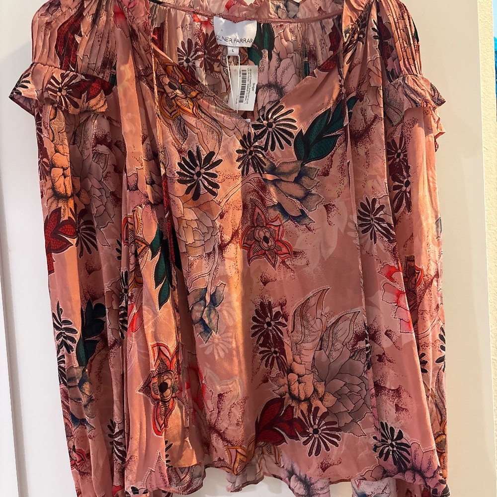 Gilner Farrar NWT women’s blouse